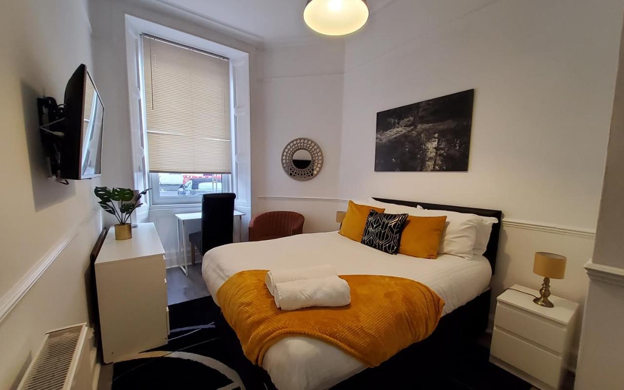 Leith Spectacular Apartment By Sensational Stay Short Lets & Serviced Accommodation With 6 Separate Beds & 2 Baths Edinburgh Exterior foto
