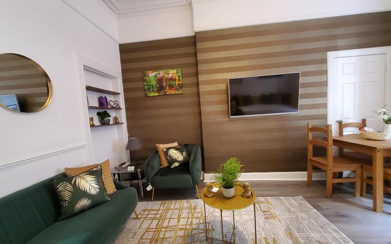Leith Spectacular Apartment By Sensational Stay Short Lets & Serviced Accommodation With 6 Separate Beds & 2 Baths Edinburgh Exterior foto