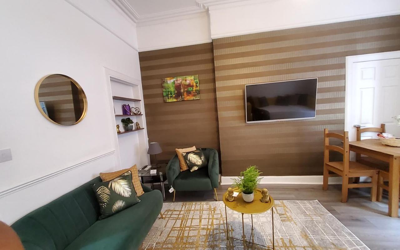 Leith Spectacular Apartment By Sensational Stay Short Lets & Serviced Accommodation With 6 Separate Beds & 2 Baths Edinburgh Exterior foto