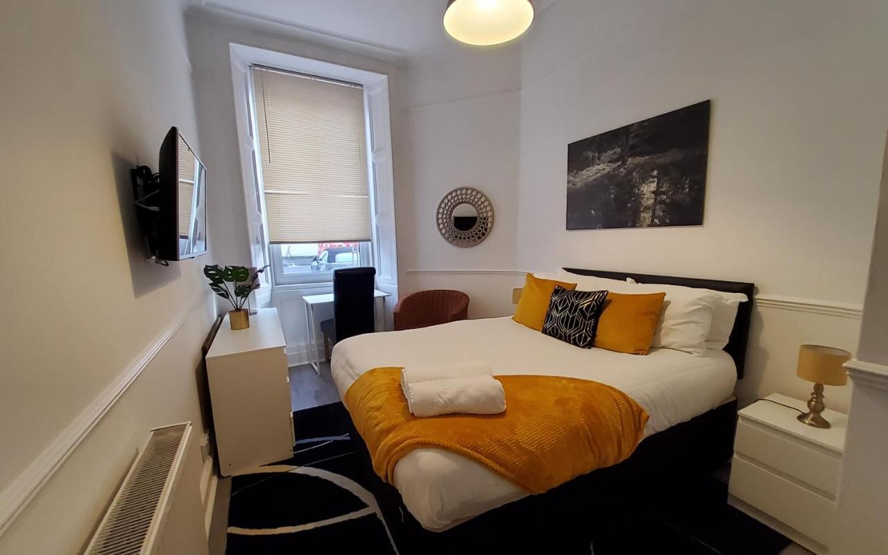 Leith Spectacular Apartment By Sensational Stay Short Lets & Serviced Accommodation With 6 Separate Beds & 2 Baths Edinburgh Exterior foto
