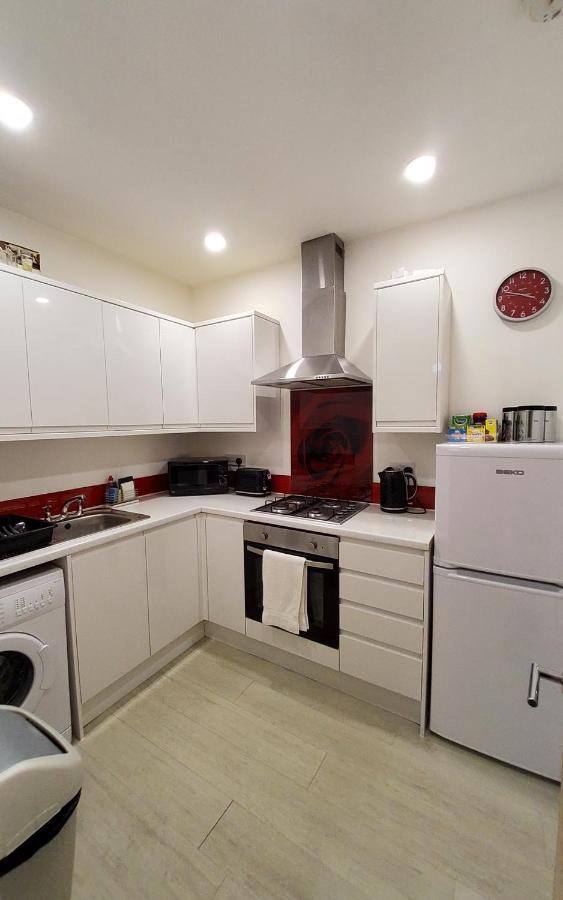 Leith Spectacular Apartment By Sensational Stay Short Lets & Serviced Accommodation With 6 Separate Beds & 2 Baths Edinburgh Exterior foto